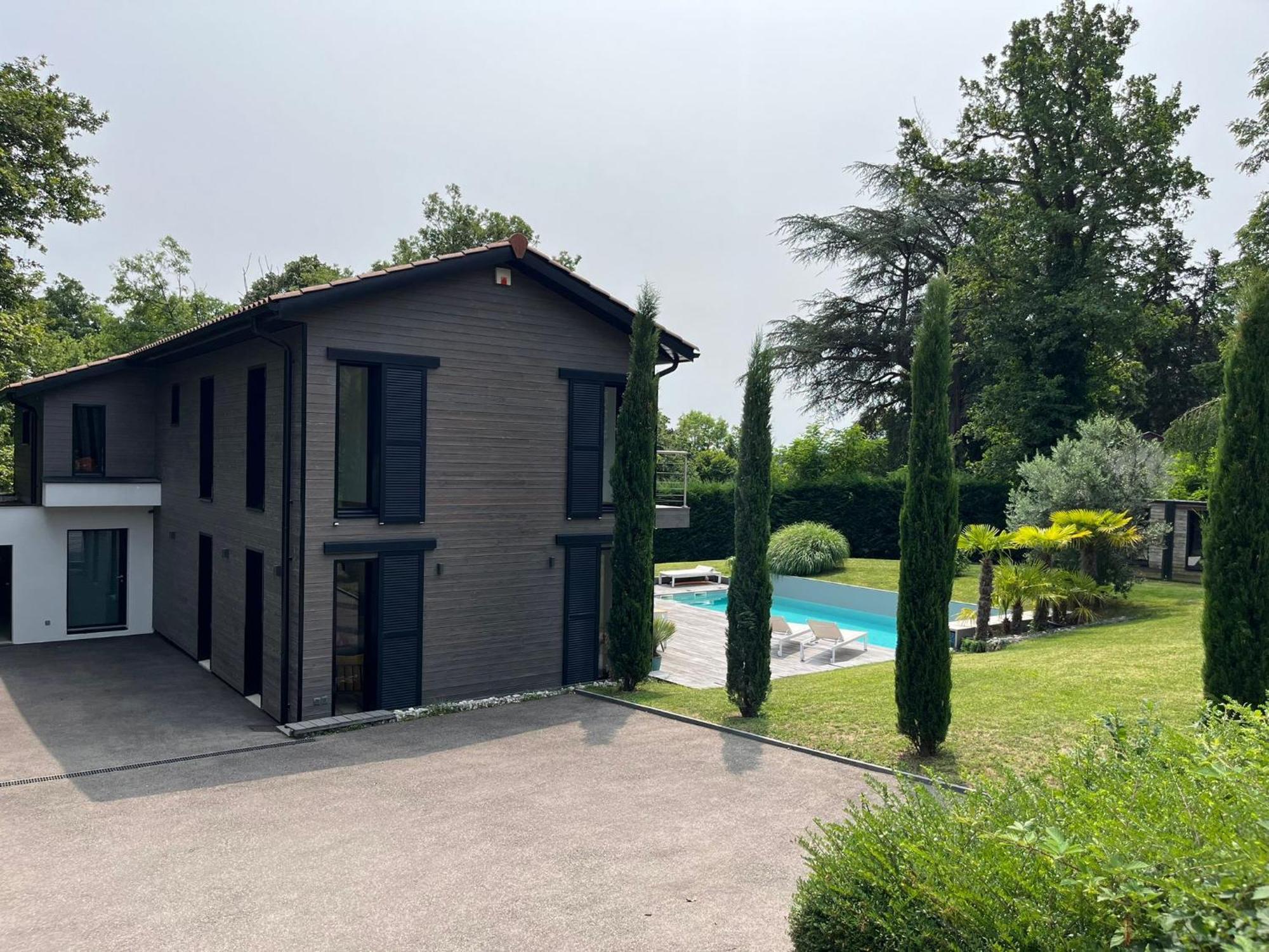 Villa Piscine A Proximite De Lyon Chaponost Экстерьер фото